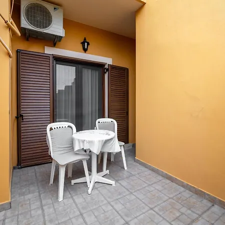 Alexandra House * Krini (Corfu)