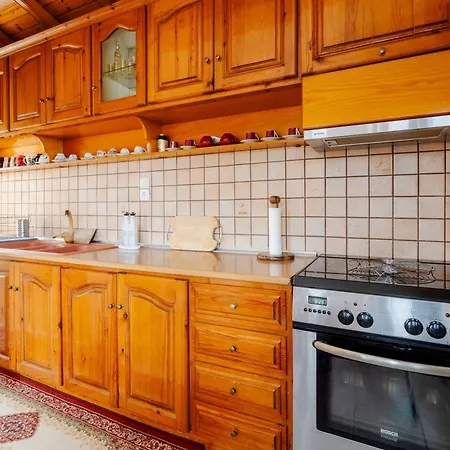 Holiday home Alexandra House *