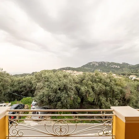 Alexandra House Tatil Evi *
